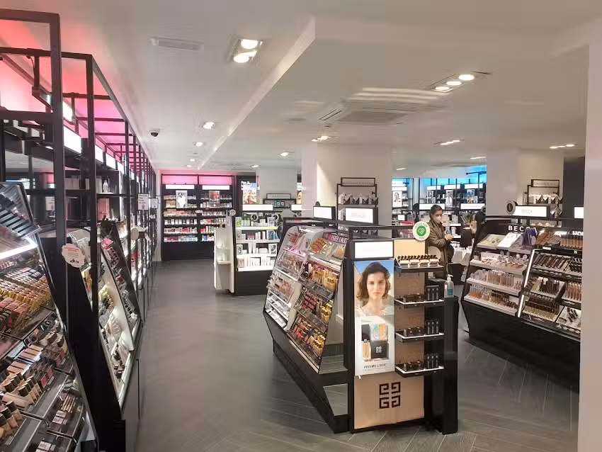 SEPHORA VEL&Aacute;ZQUEZ
