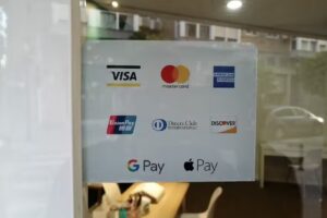 Sequenza Nails & Beauty Studio &ndash; U&ntilde;as & Maquillaje