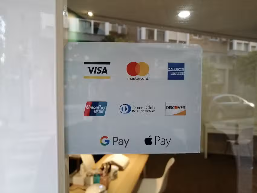 Sequenza Nails & Beauty Studio &ndash; U&ntilde;as & Maquillaje