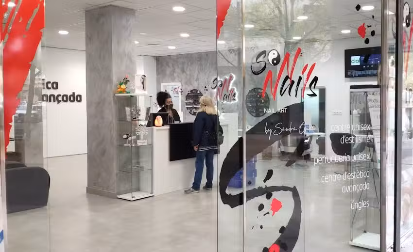 SON-NAILS SAL&Oacute;N DE BELLEZA / TIENDA DE PRODUCTOS