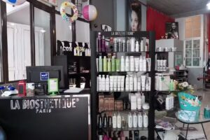 Squiff hair peluquer&iacute;a