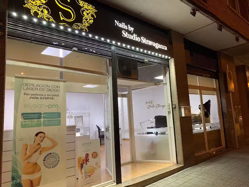 Structure Nail Studio