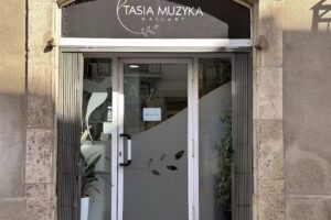 TASIA MUZYKA NailsArt