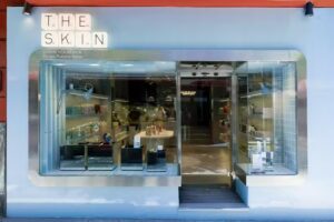 THE SKIN by CIRUG&Iacute;A PL&Aacute;STICA BILBAO