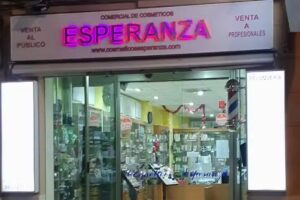 Tienda Art&iacute;culos Peluquer&iacute;a & Est&eacute;tica &ndash; Cosm&eacute;ticos Esperanza