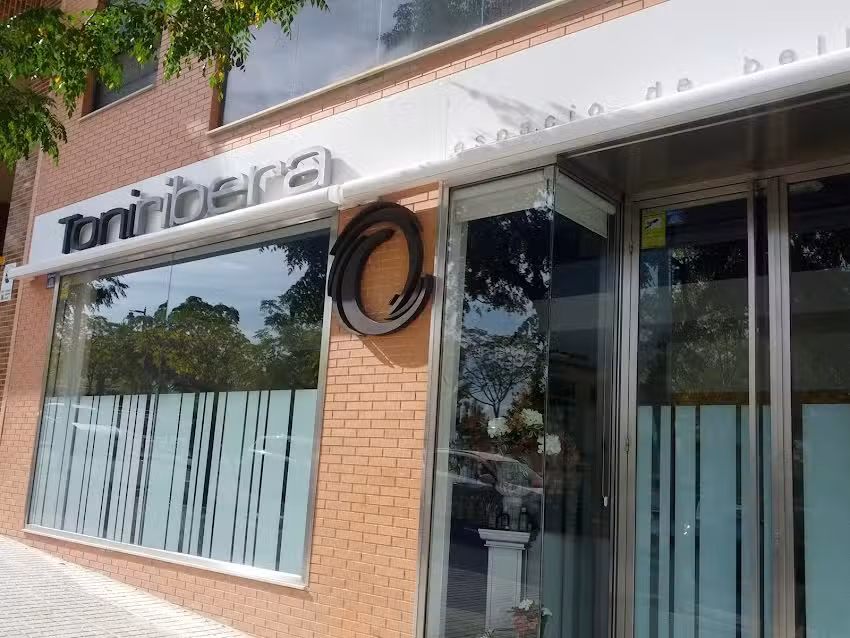 Toni Ribera &middot; Espacio de belleza