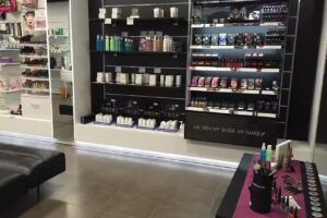 TRIBECA Make up & Stetic