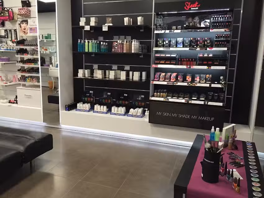 TRIBECA Make up & Stetic