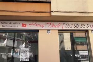 U&ntilde;as de Miel Almu&ntilde;&eacute;car