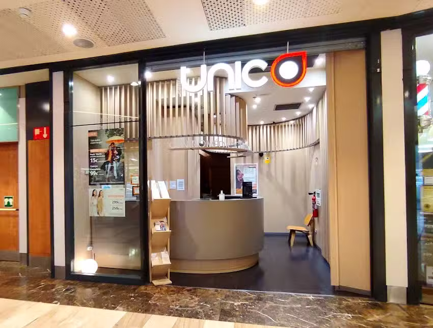 &Uacute;nico