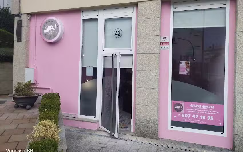 Vane Barreiro Nails &ndash; Manicura y Pedicura Lugo