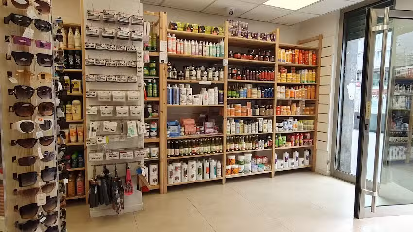 Vaya Pelo Hair & Beauty