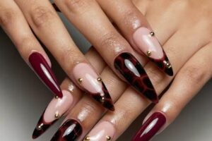 VERNIS NAILS VIETNAMITA