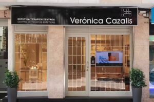 Veronica Cazalis , Estética y Kinesiología