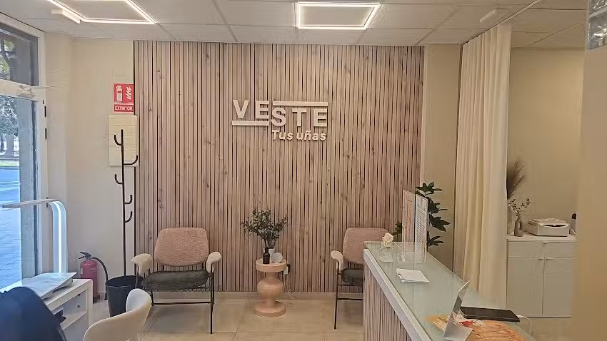 Veste Tus U&ntilde;as | Salon de u&ntilde;as Alicante