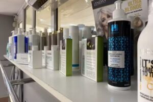 Vicky Academias y Peluquer&iacute;as &ndash; Doblada